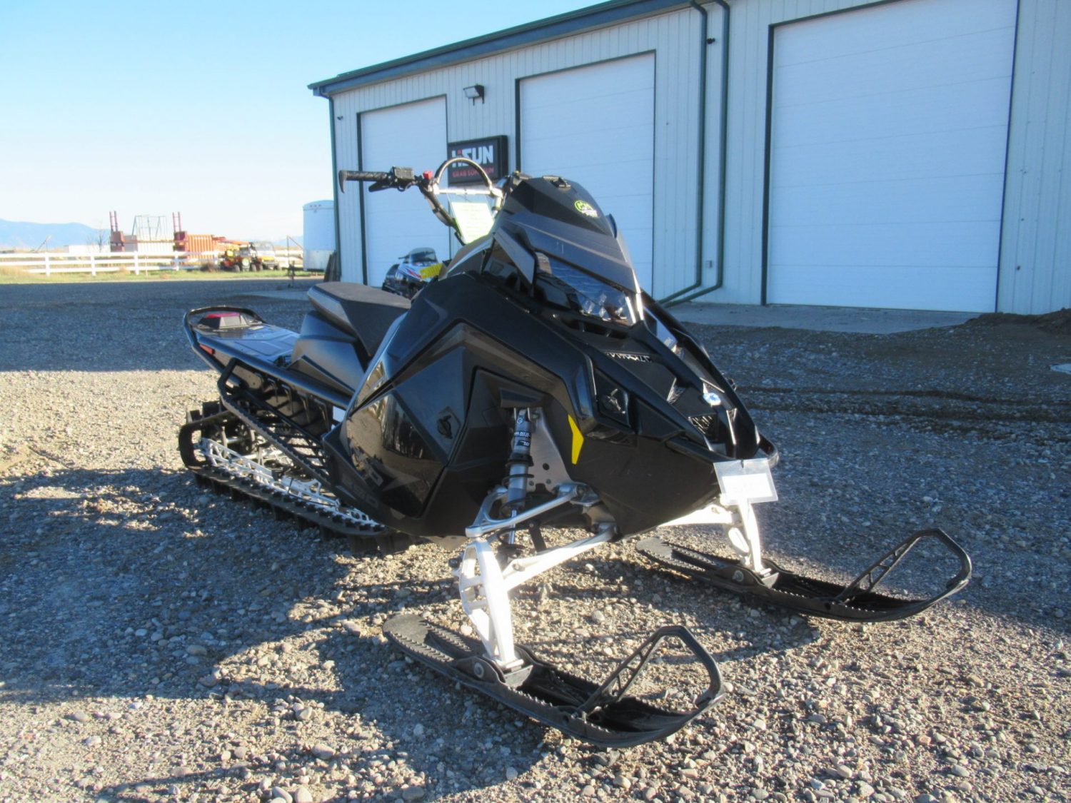 2022 Polaris Pro RMK 850 Matryx Slash 155″x2.75″ *$196/Month OAC $0 Down* *1,536 Miles*