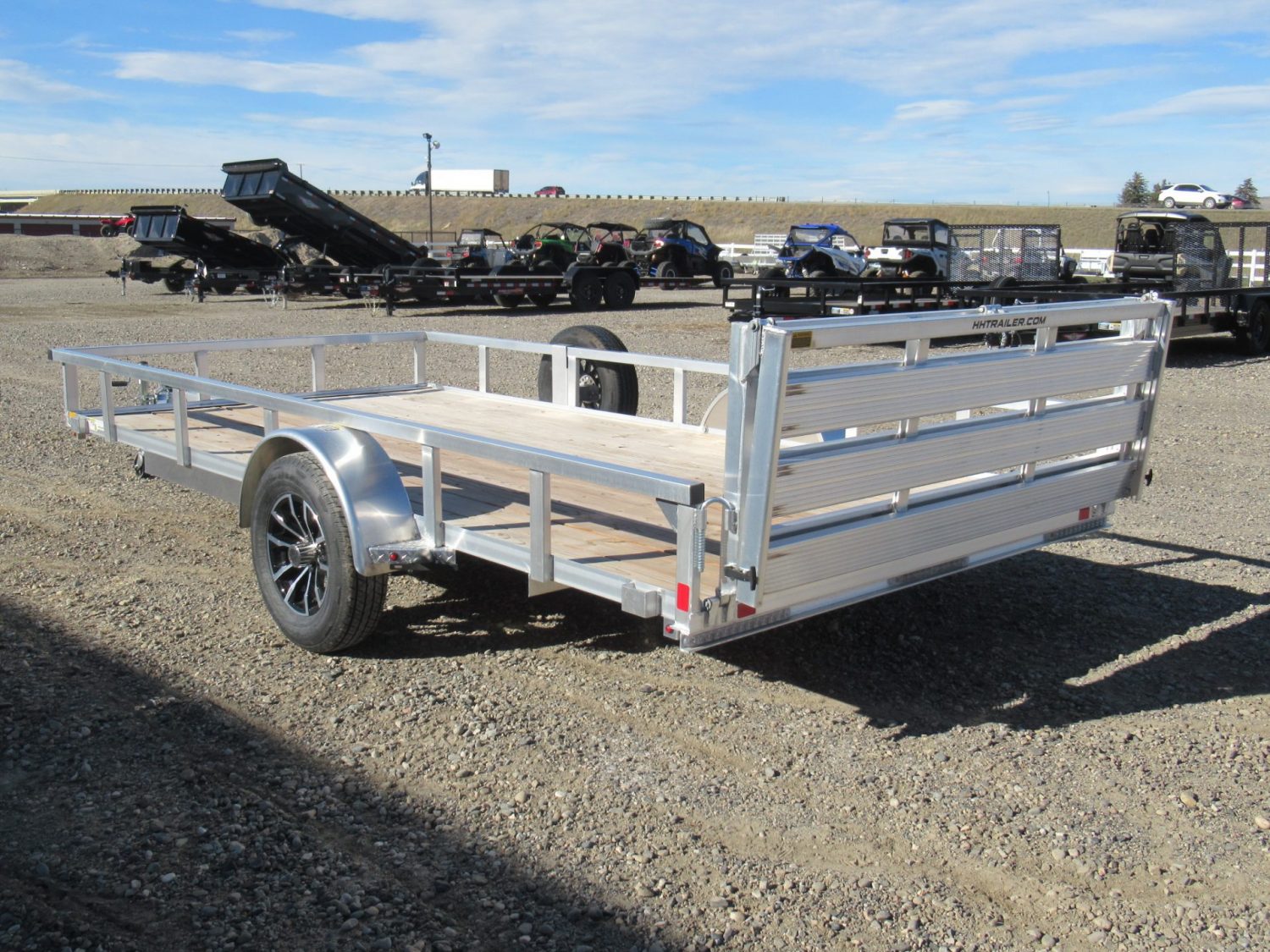 *NEW* 2025 H&H 82″x14′ Aluminum Railside 3k *$94/Month OAC $0 Down*