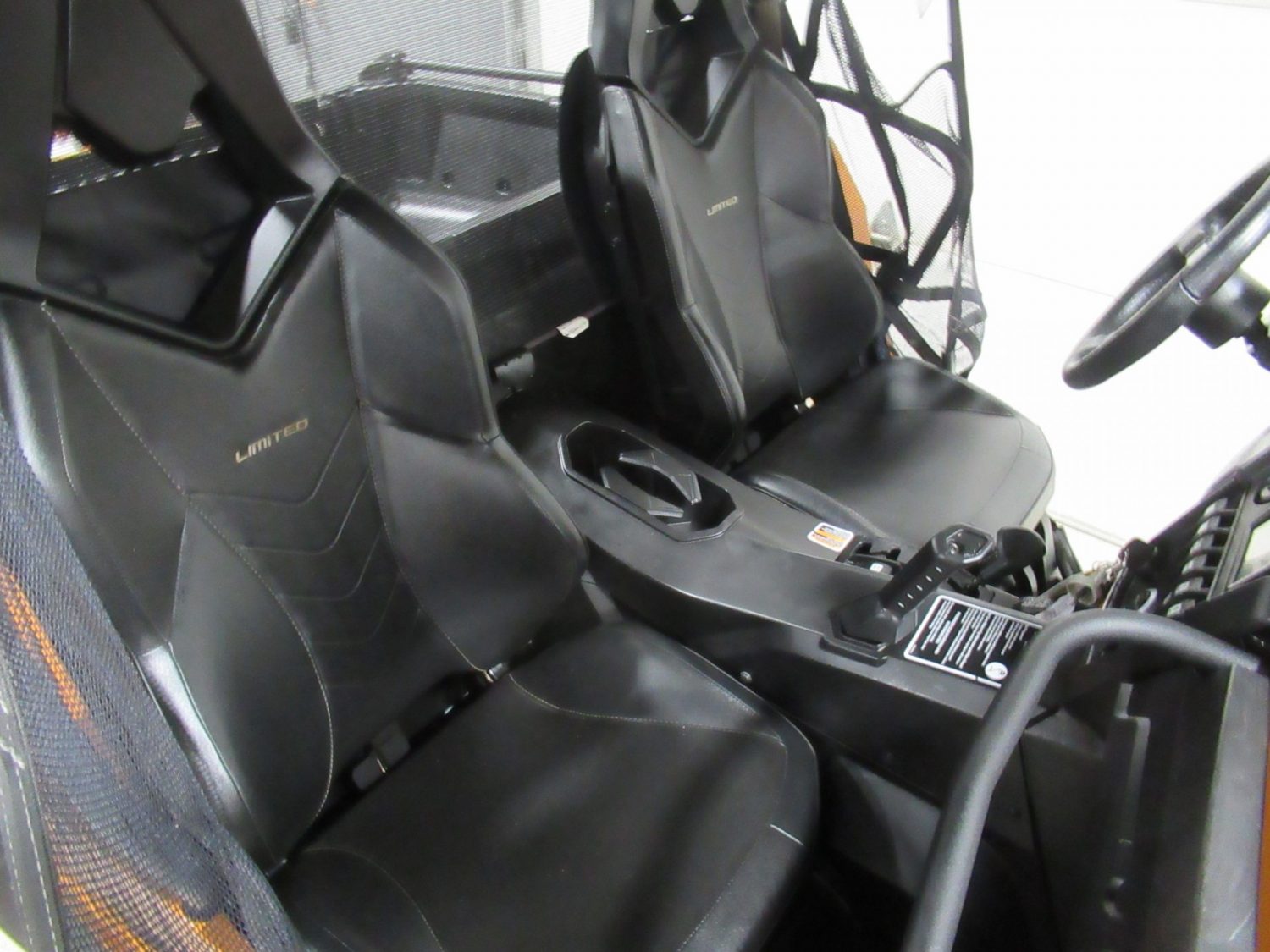 2016 Can-Am Commander 1000 Limited *GPS & Air Ride Suspension* *$235/Month OAC $0 Down*