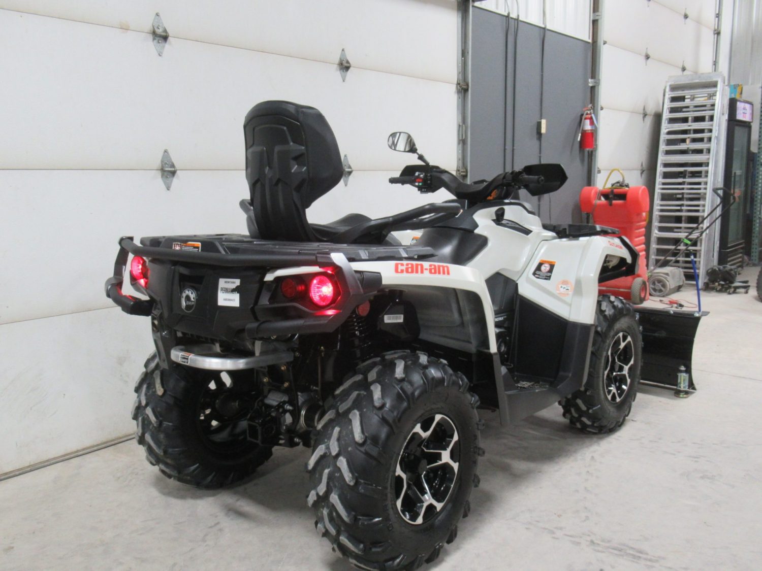 2015 Can-Am Outlander 650 Max XT *2-Up* *$176/Month OAC $0 Down*