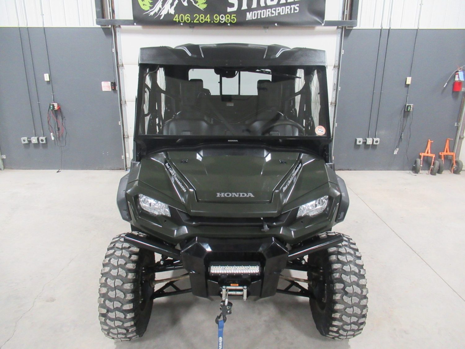 2024 Honda Pioneer 1000-6 Deluxe Crew *$457/Month OAC $0 Down* *Cab & Heater*