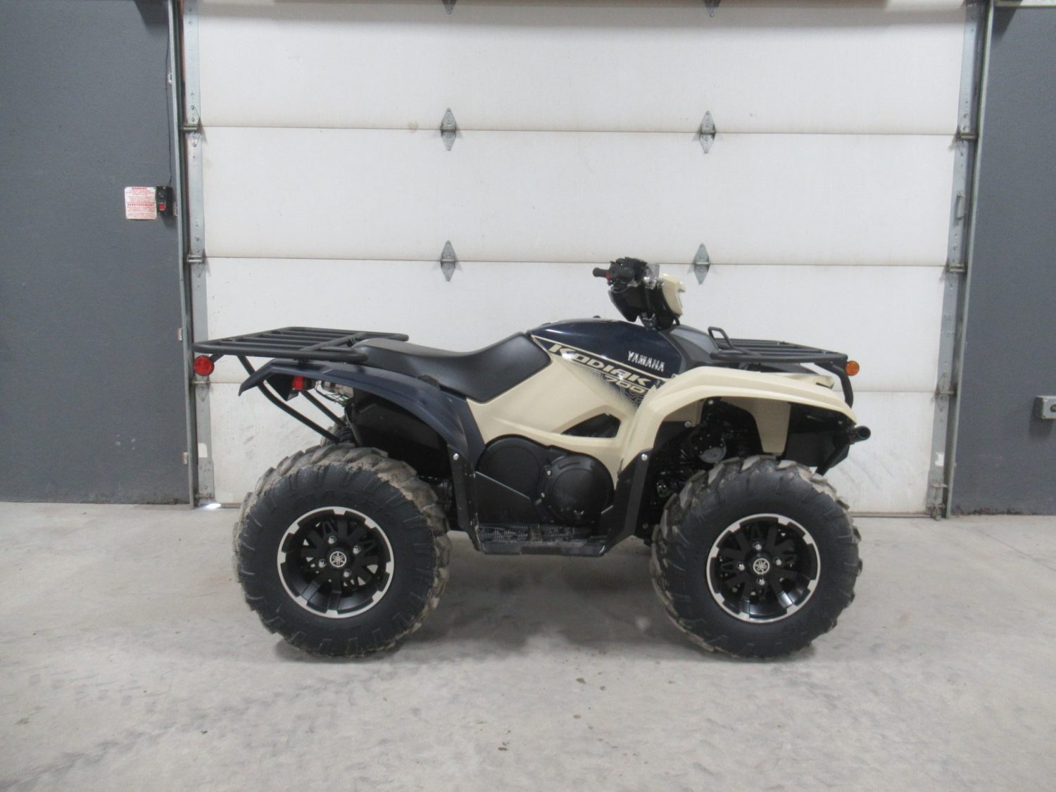 2025 Yamaha Kodiak 700 SE *$200/Month OAC $0 Down* *2 Miles!* *Factory Warranty*