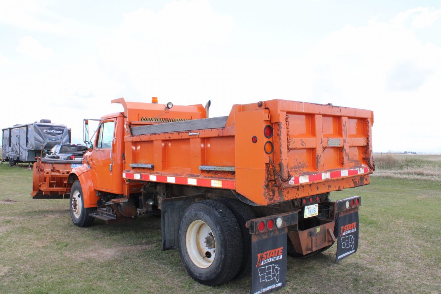 2000 International 4900 Plow Truck *75,379 Miles!*