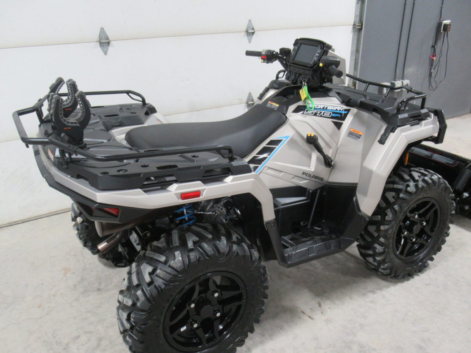 2023 Polaris Sportsman 570 Ride Command *$211/Month OAC $0 Down* *208 Miles!*