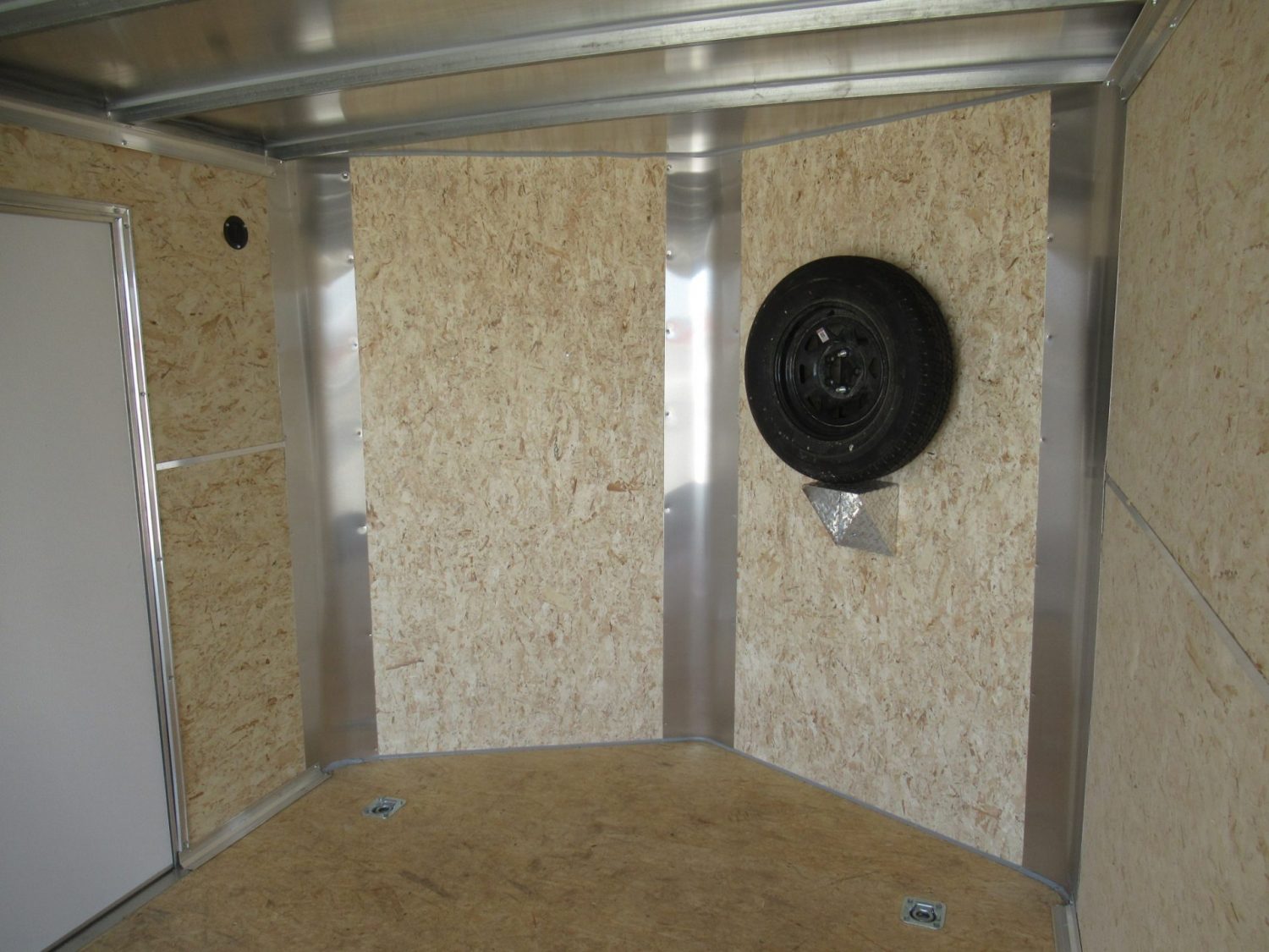 2026 H&H 8.5’x16′ 7k Enclosed Trailer *$229/Month OAC $0 Down* *NEW*