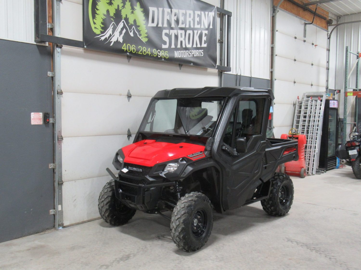 2021 honda Pioneer 1000 Deluxe $343/Month OAC $0/Down!!!