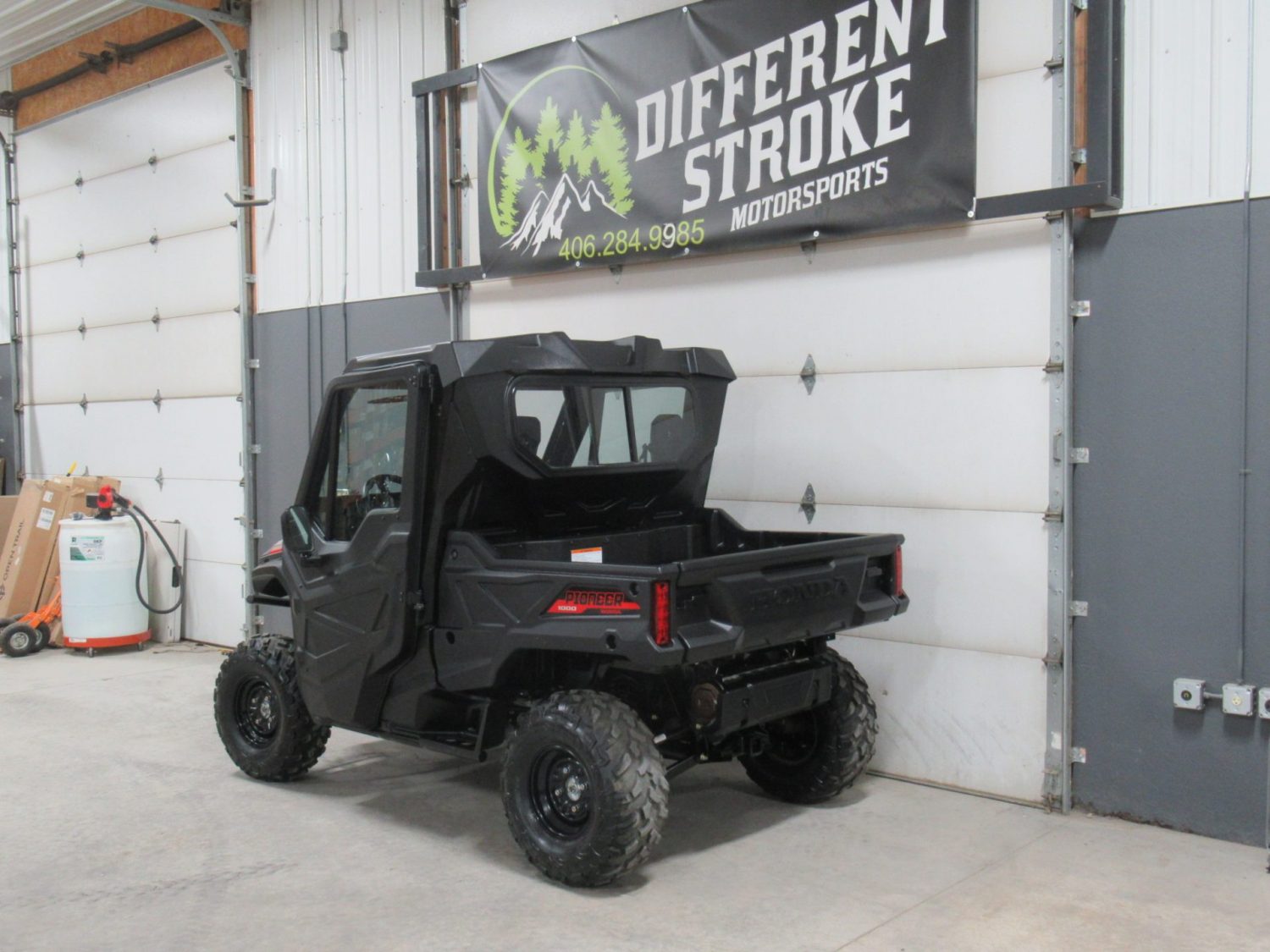 2021 honda Pioneer 1000 Deluxe $343/Month OAC $0/Down!!!