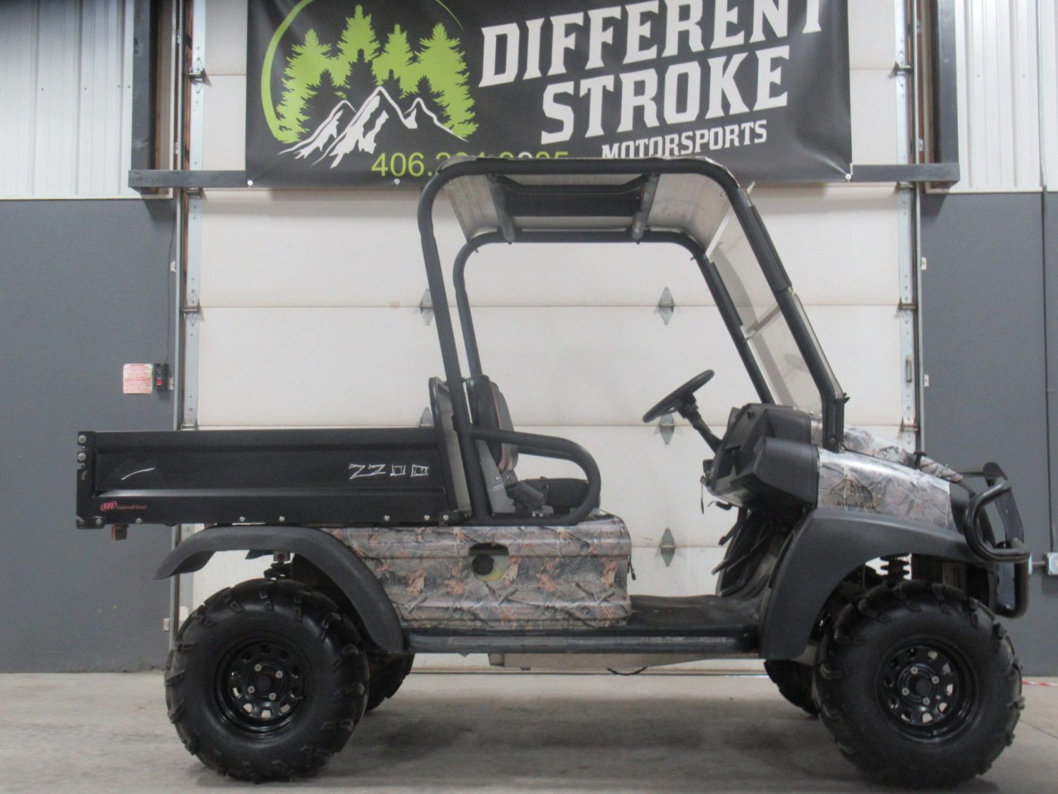 2009 Club Car 2200 *AWD-Honda V-Twin Engine!!!*
