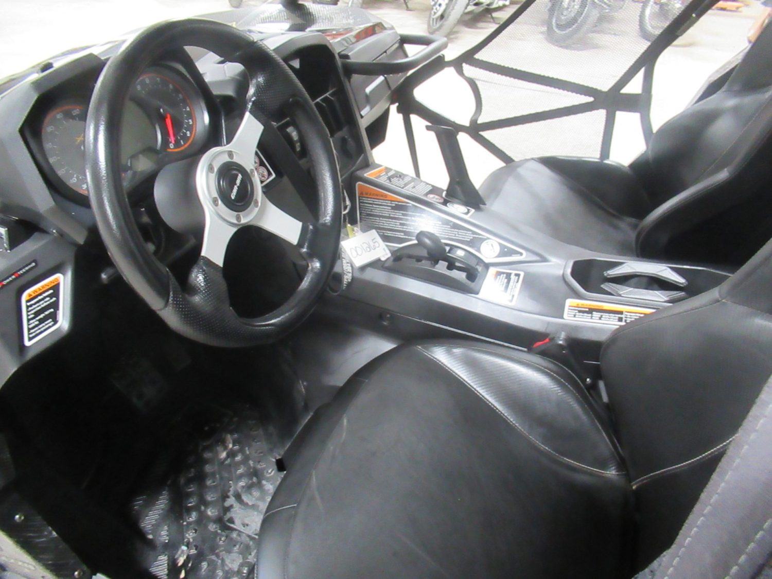 2013 Can-Am Commander 1000-XT LOW MILES!!!