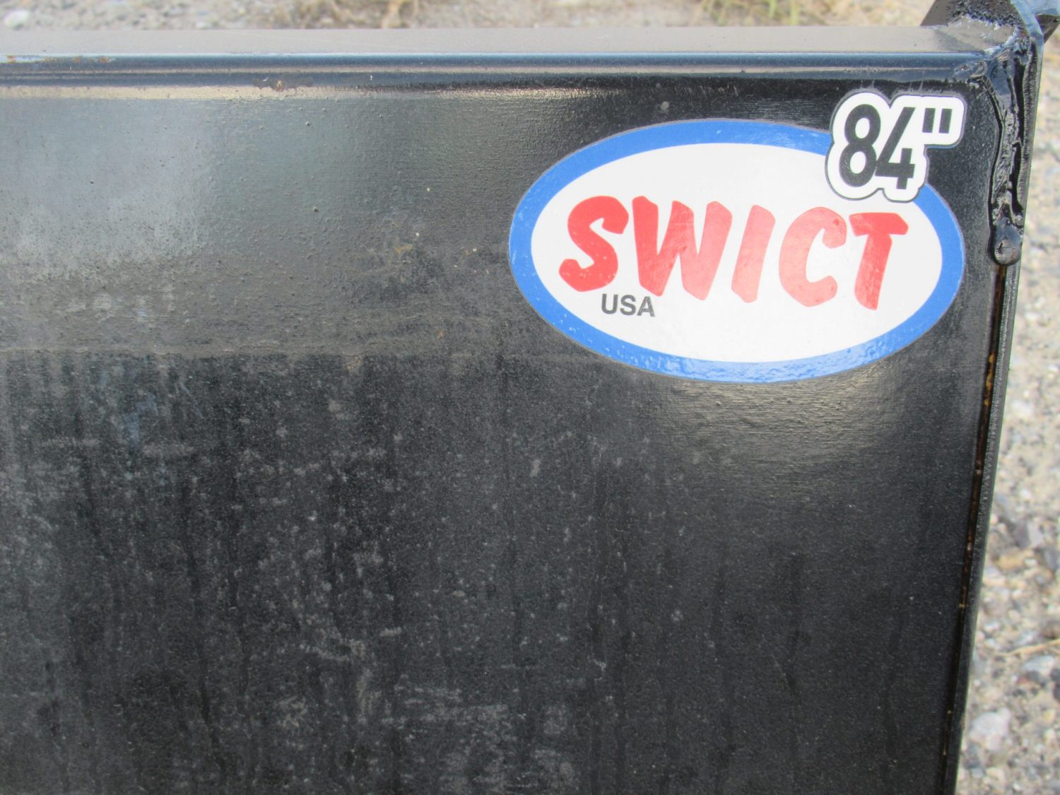 New 78″ & 84″ Smooth Lip Low Profile Skid Steer Buckets