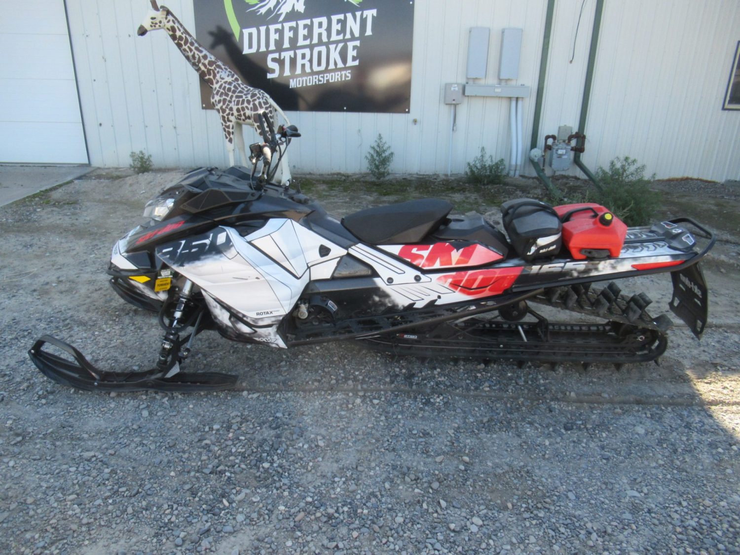 2018 Ski-Doo Summit 850 SP-Electric Start 165x3Single Owner**New Engine!!!