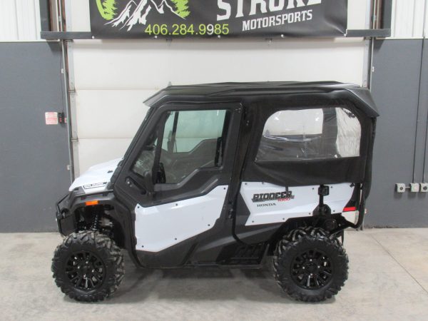 2021 Honda Pioneer 1000-5 Deluxe $362/Month OAC $0/Down!!! Warranty Available!!!