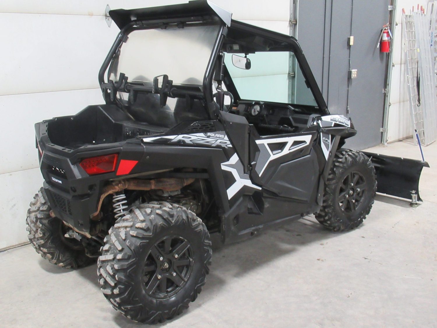 2015 Polaris RZR-900-EPS Trail *IN HOUSE WARRANTY AVAILABLE!!!*