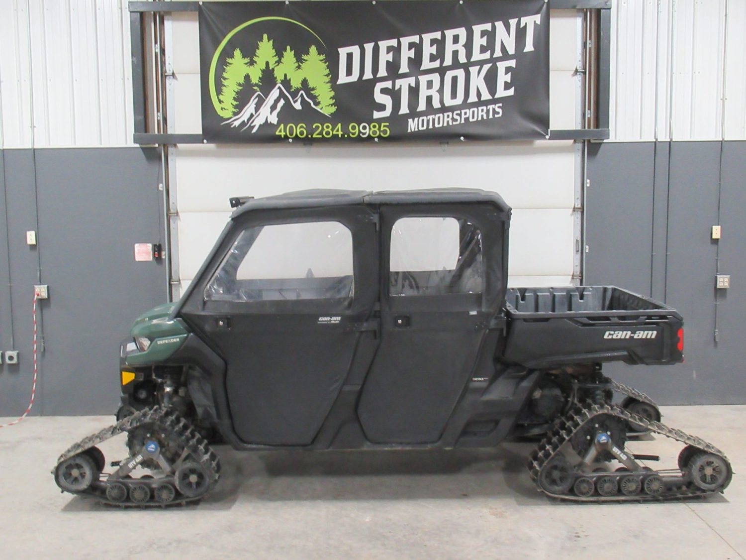 2022 Can-Am Defender Max-DPS-HD9 W/Tracks $438/Month OAC $0/Down!!! Warranty Available!!!
