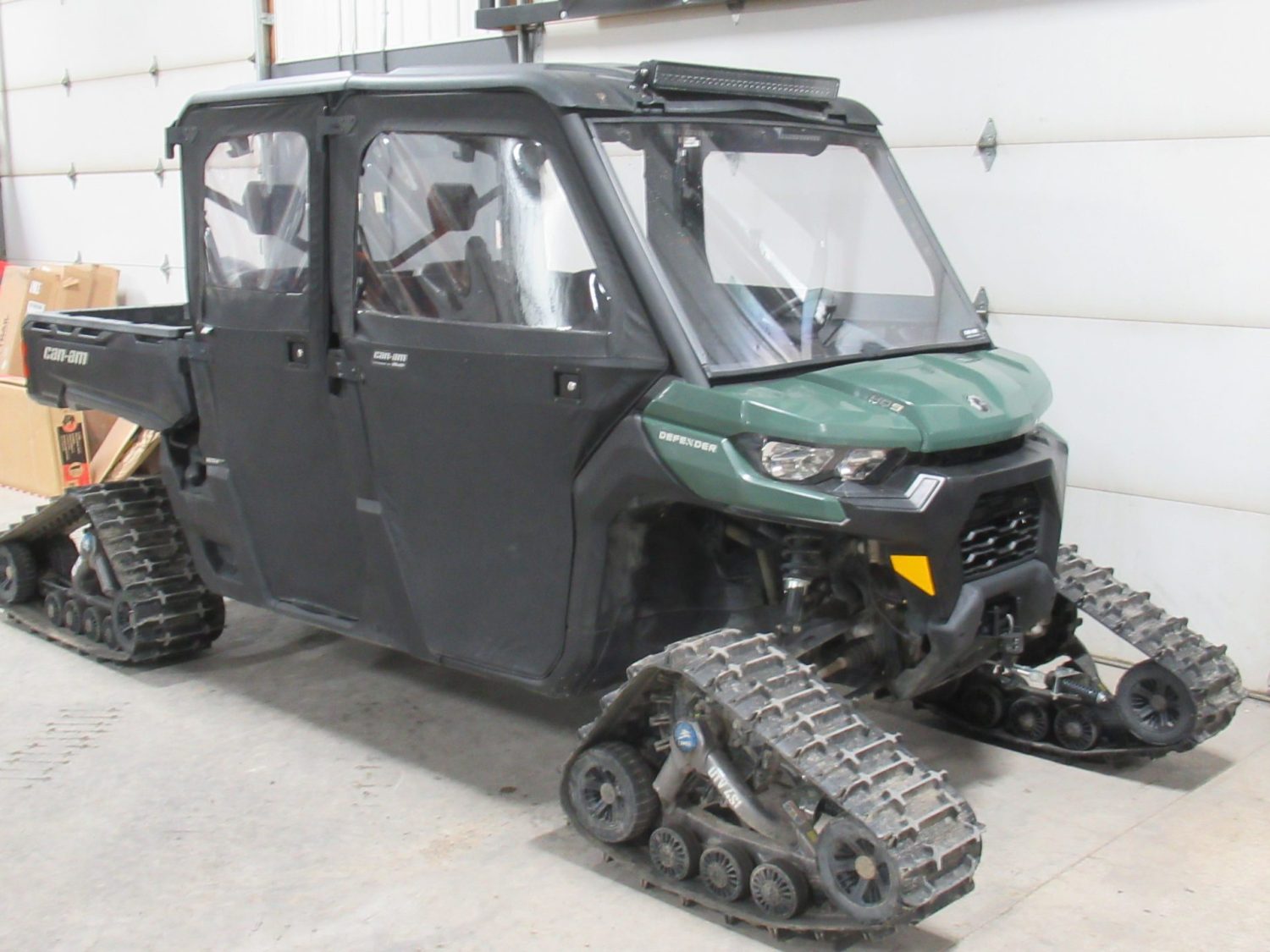 2022 Can-Am Defender Max-DPS-HD9 W/Tracks $438/Month OAC $0/Down!!! Warranty Available!!!