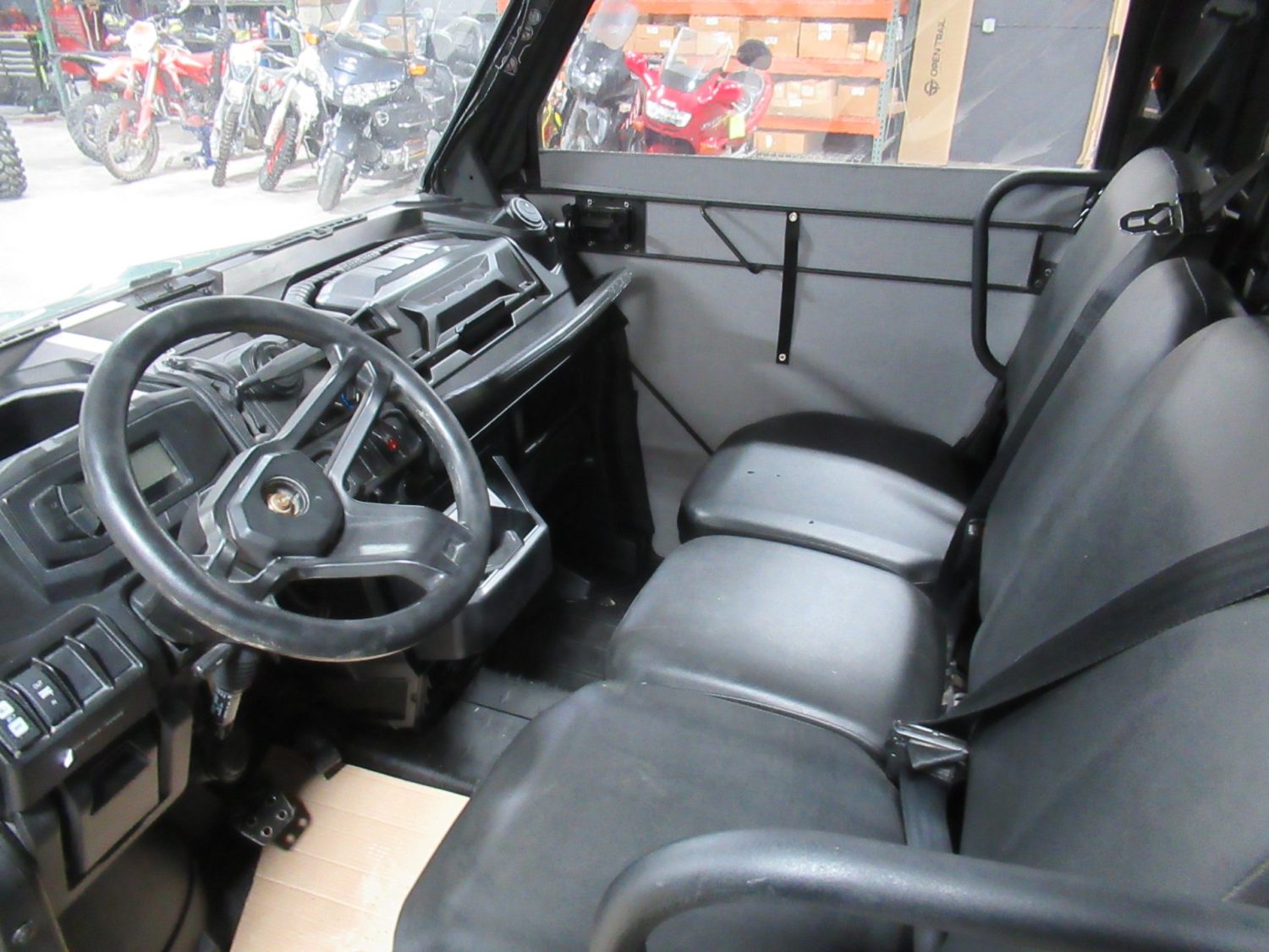 2022 Can-Am Defender Max-DPS-HD9 W/Tracks $438/Month OAC $0/Down!!! Warranty Available!!!