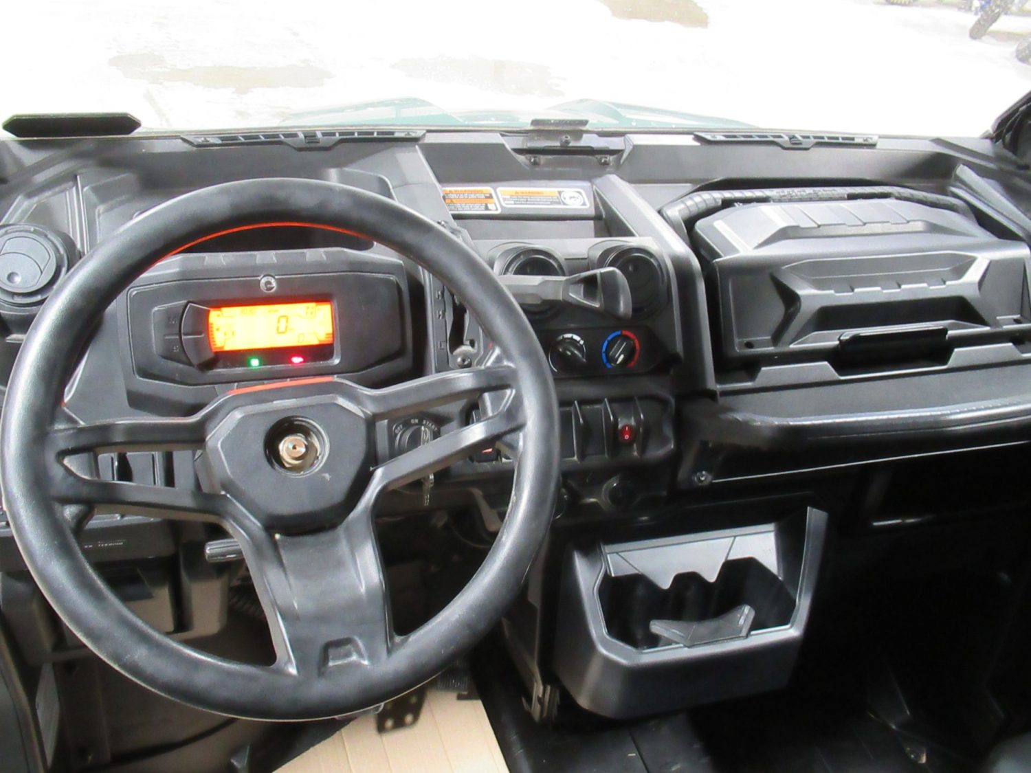 2022 Can-Am Defender Max-DPS-HD9 W/Tracks $438/Month OAC $0/Down!!! Warranty Available!!!